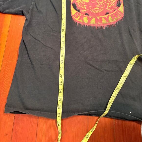 Vtg. Men's Black Lynyrd Skynyrd Band T-shirt Size XL - Picture 5 of 5